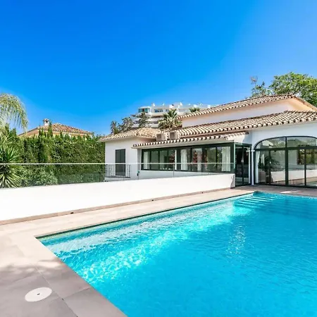 Villa Beautiful 3 Bedroom In Marbella